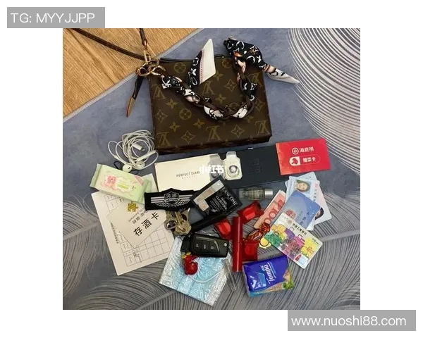 足球明星纷纷选择LV洗漱包展现时尚品味与个人风格